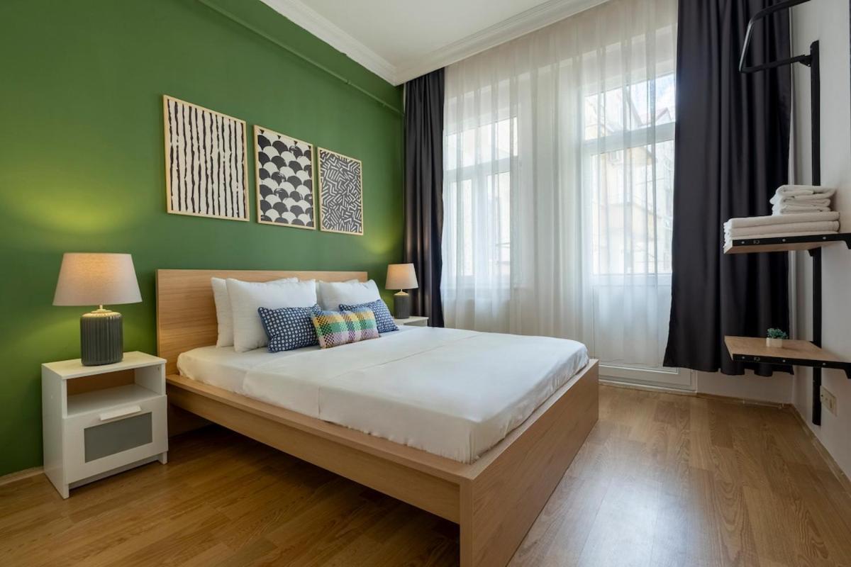 3-bedroom With High Ceiling * İstanbul