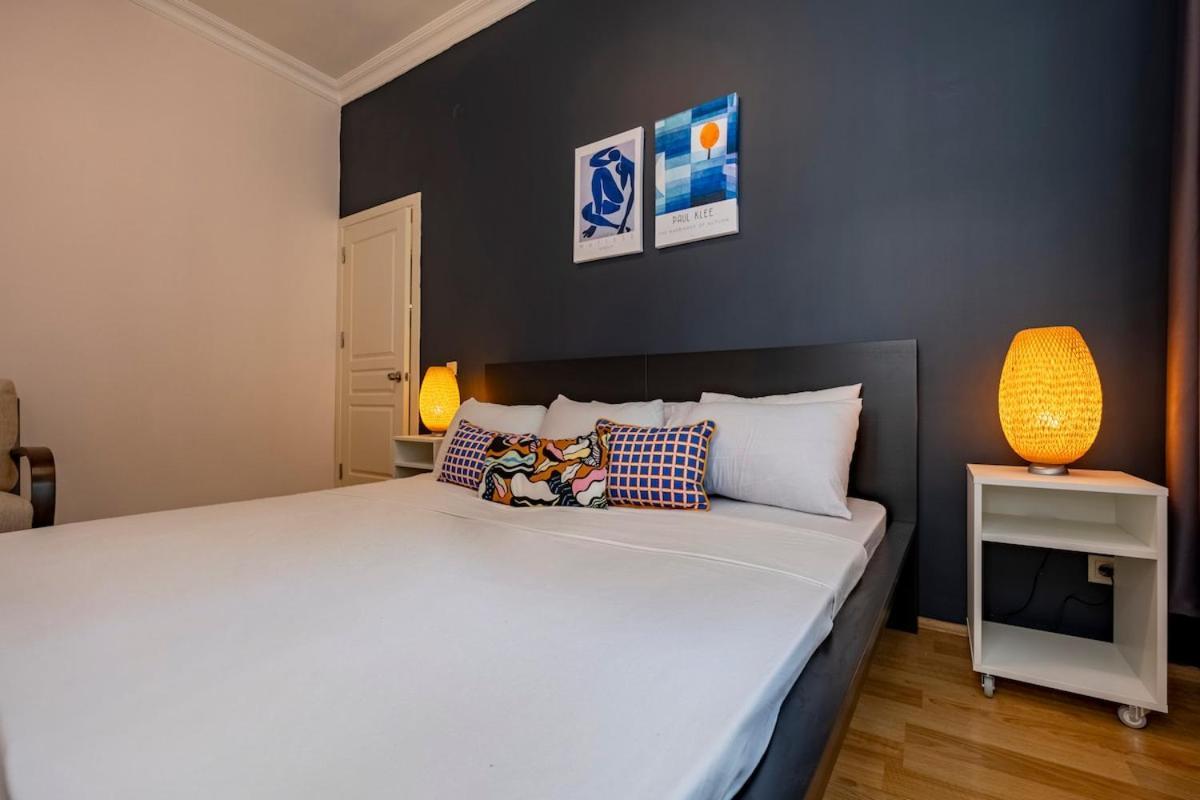 Daire 3-bedroom With High Ceiling İstanbul